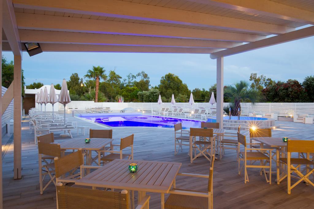 Garden Hotel Ripa เวียสเต ภายนอก รูปภาพ